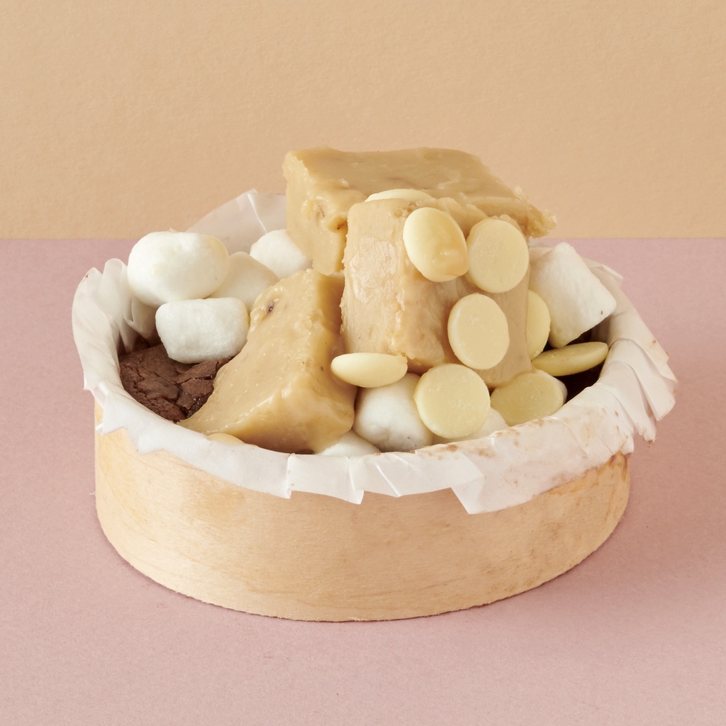 BBQ Brownie Salted Caramel & White Chocolate