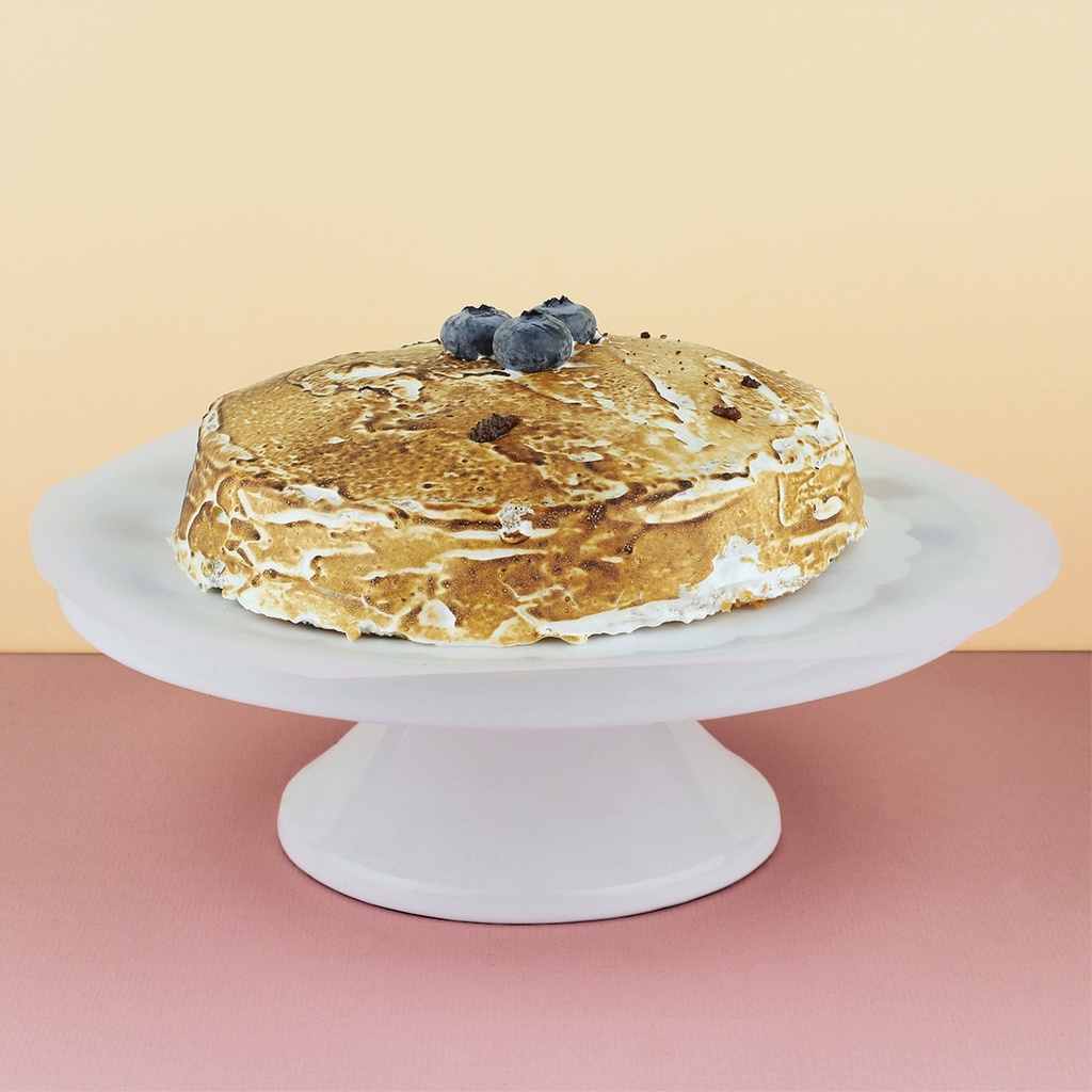 Blueberry meringue cake (round)