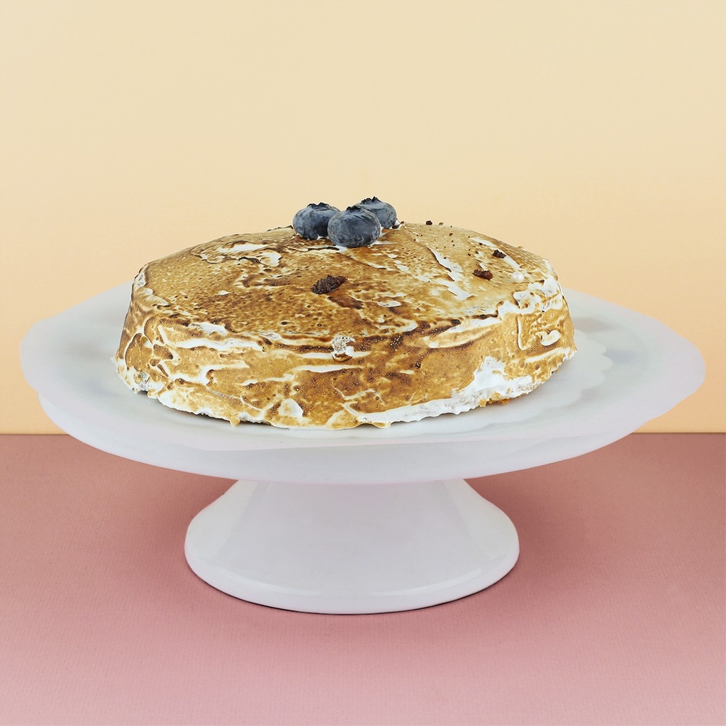 Blueberry meringue cake round (serves 6)